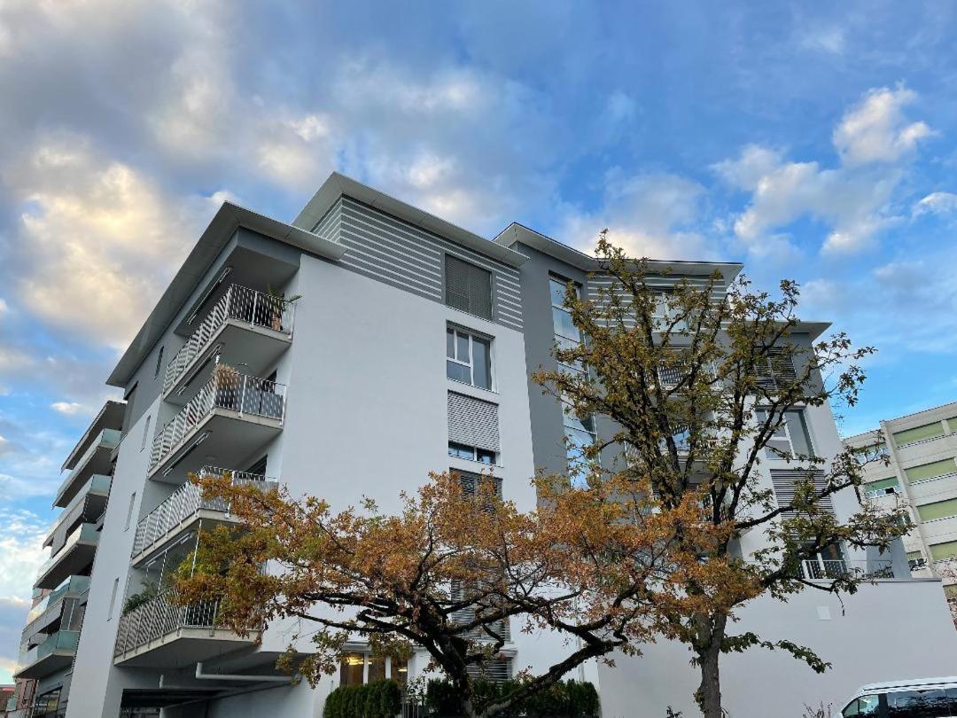 Chambre Double モントルー エクステリア 写真